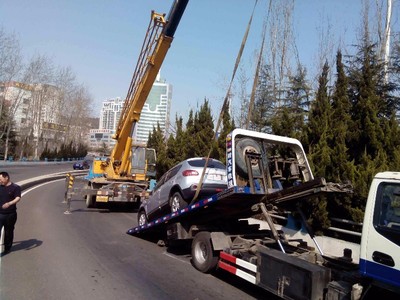 琼海高速拖车救援指南 汽车维修与道路救援全攻略